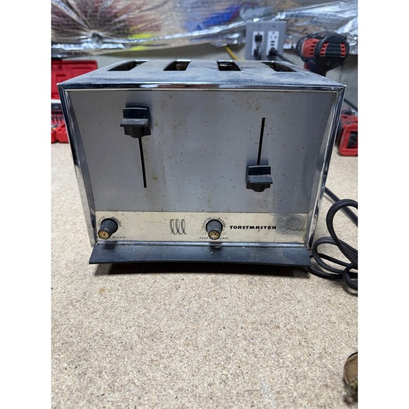 Vintage Toastmaster Hostess Automatic Toaster Chrome Retro  parts only - Picture 7 of 11